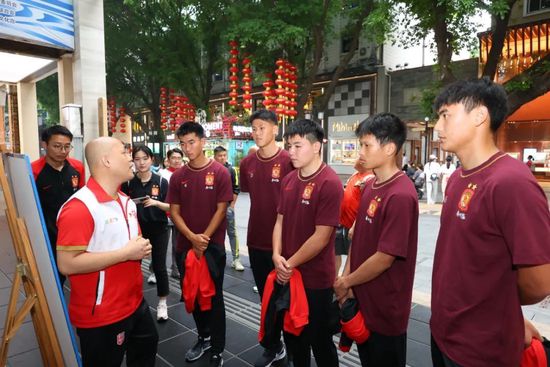 再给我看一次吧